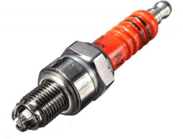 Vela CPR8EA-9 Titan/Bros150 