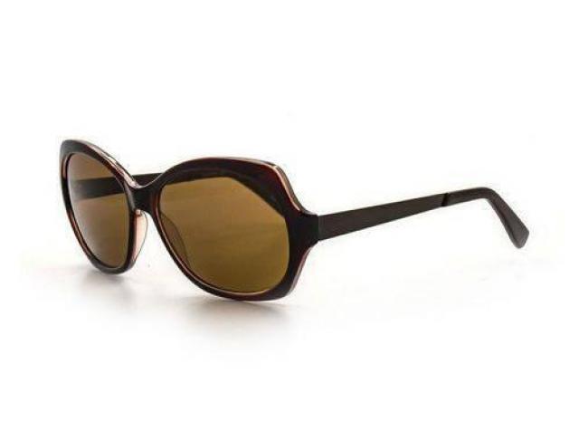 Oculos De Sol Feminino De... em Água Boa, MT
