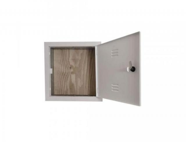 CAIXA TELEBRAS EMB 50X50X13 F.MADEIRA