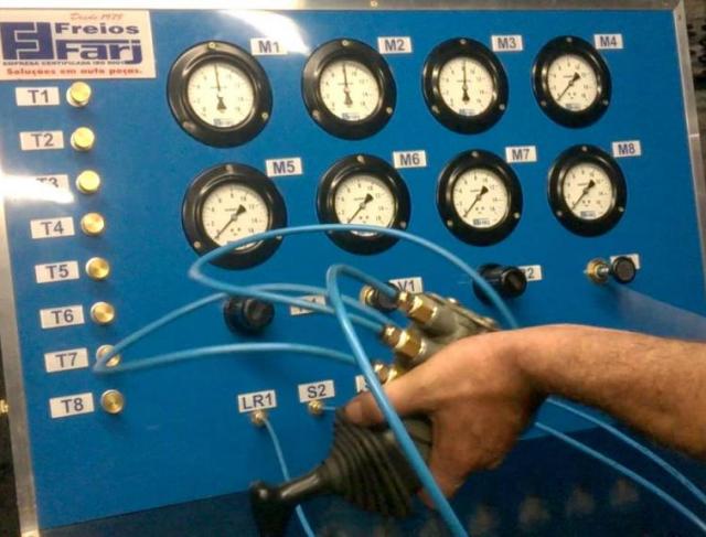  Bancada de Teste de Válvula Elétrica e Pneumática 
